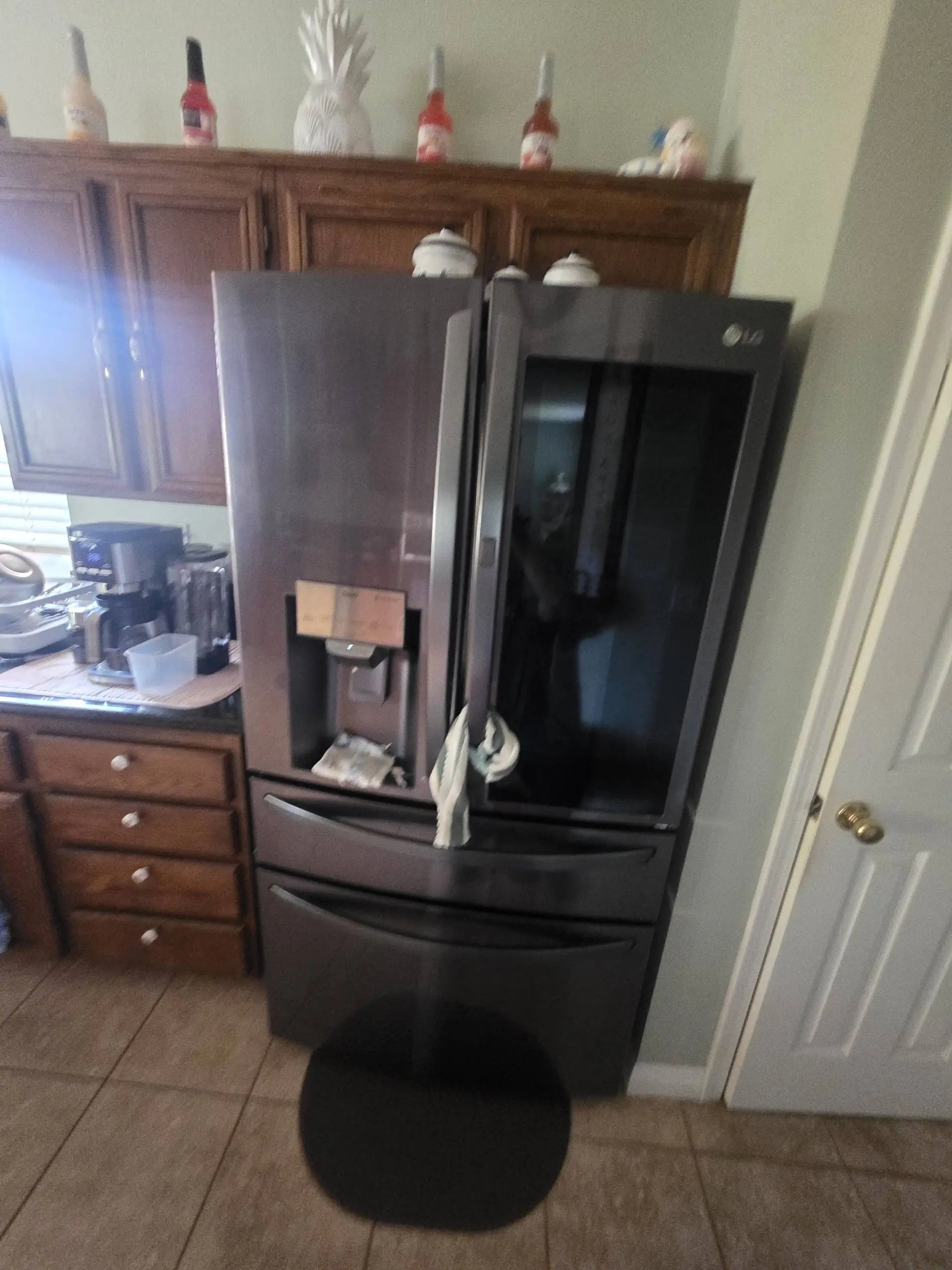 LG Refrigerator Water Filter Is Difficult to Remove